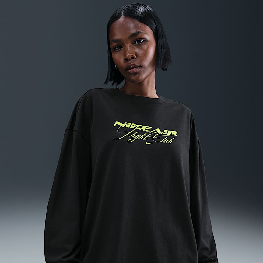 Nike Sportswear Classic Women's Oversized T-Shirt. Nike.com